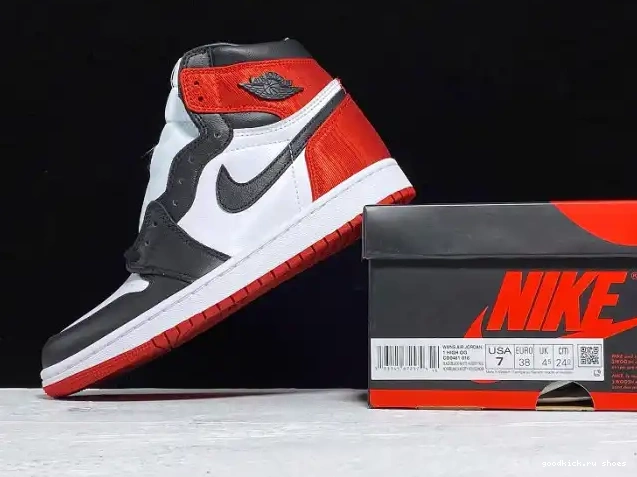 Rep Satin CD0461-016 Jordan Black Air Retro High Toe 1 0419